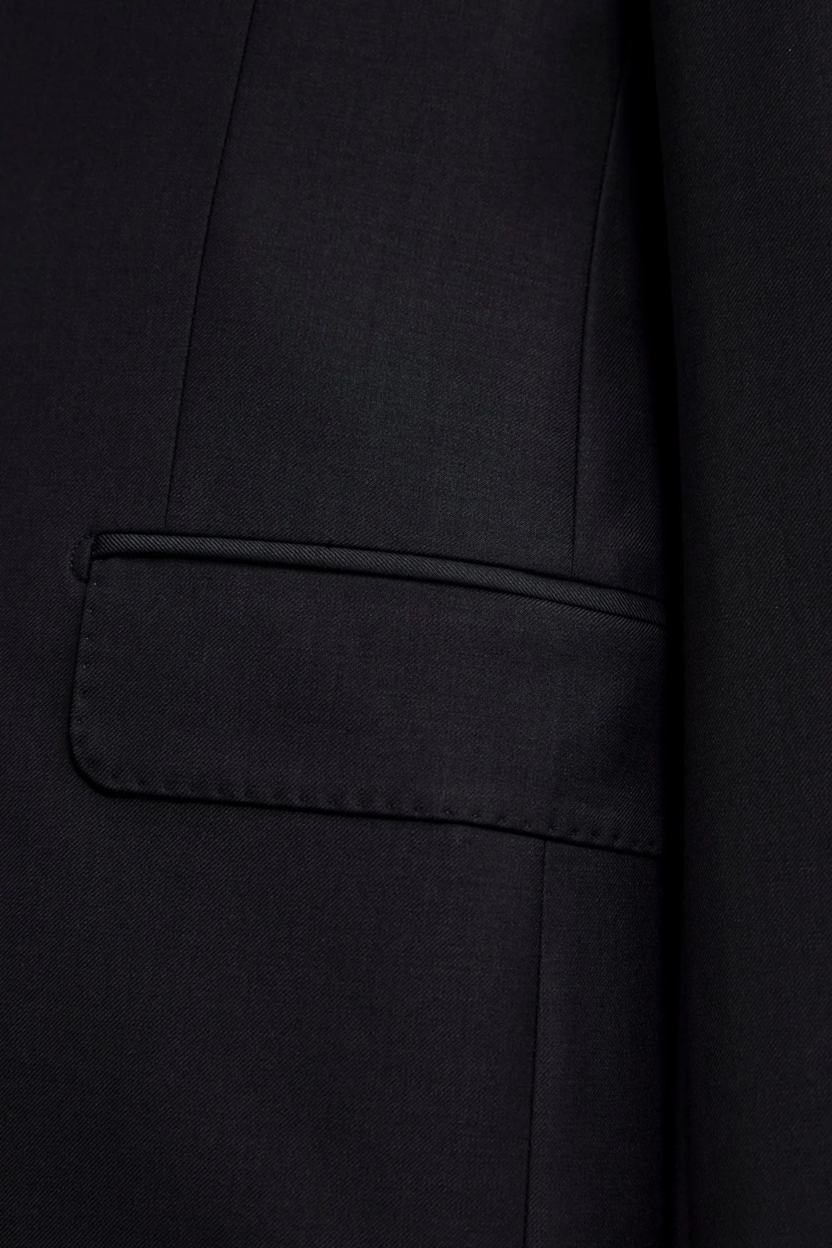 Abito Elegante Doppiopetto con Revers a Lancia - BLU