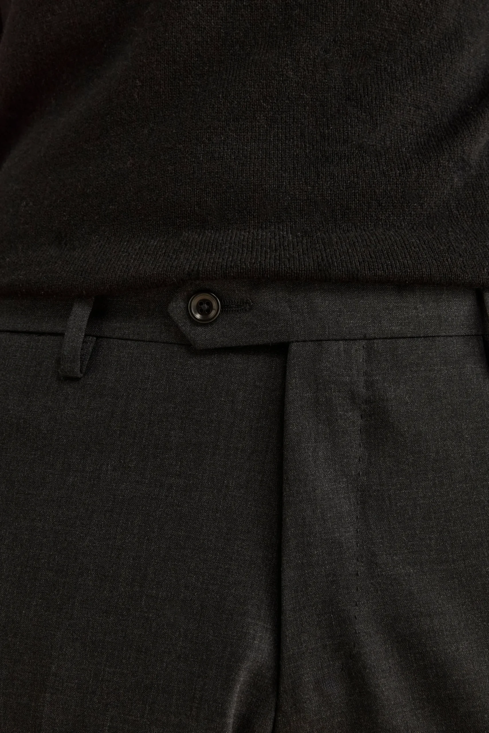 Abito Slim Fit Monopetto Revers a Lancia in Lana Vergine - ANTRACITE