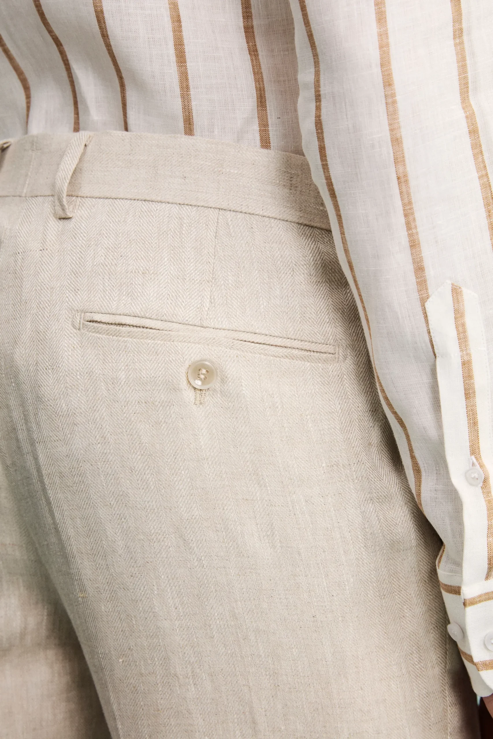 Abito Spigato Monopetto in Lino - BEIGE