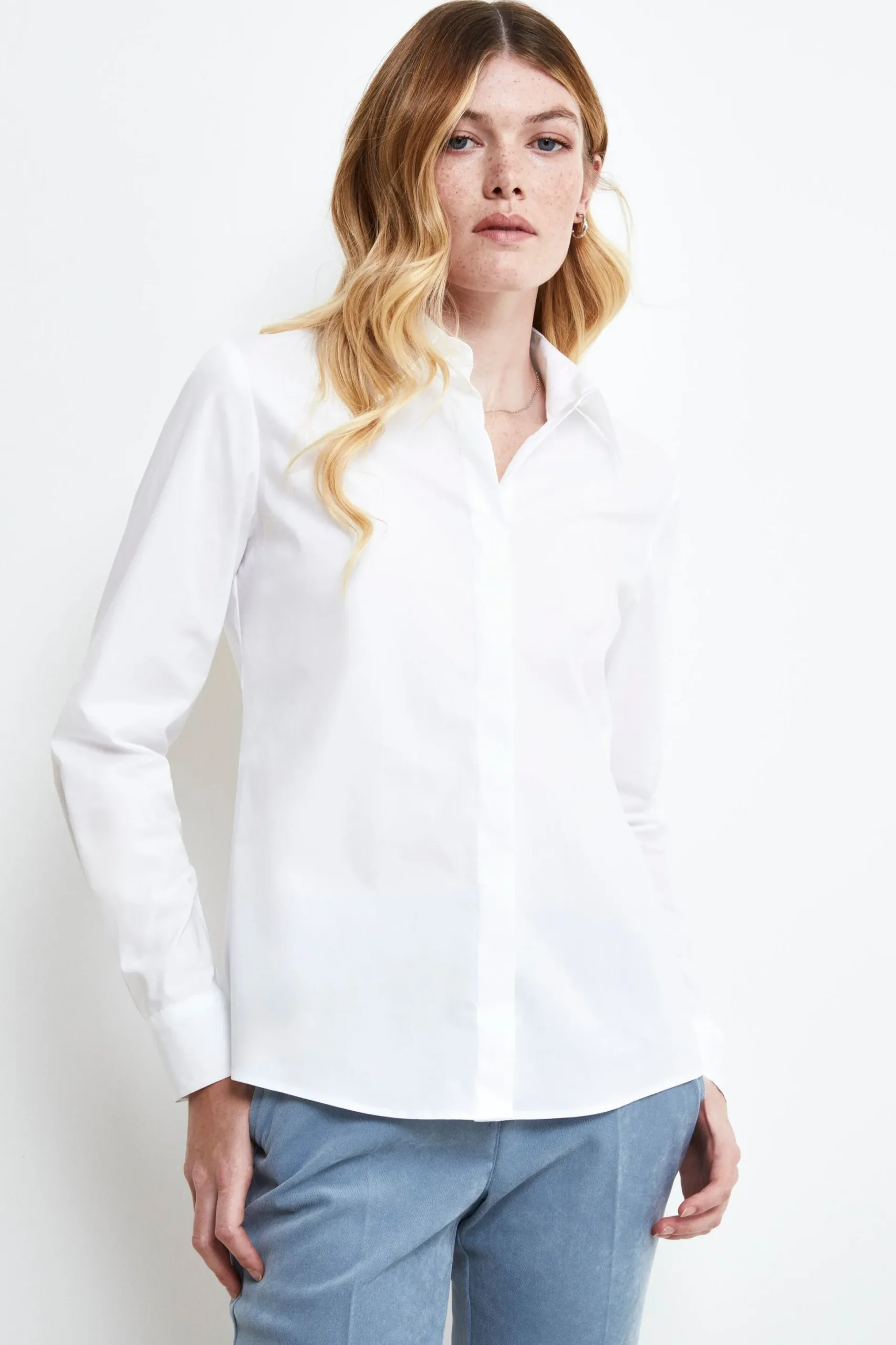 Camicia Sciancrata in Cotone - BIANCO