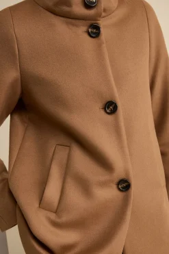 Cappotto Corto Foderato con Collo Alto - CUOIO