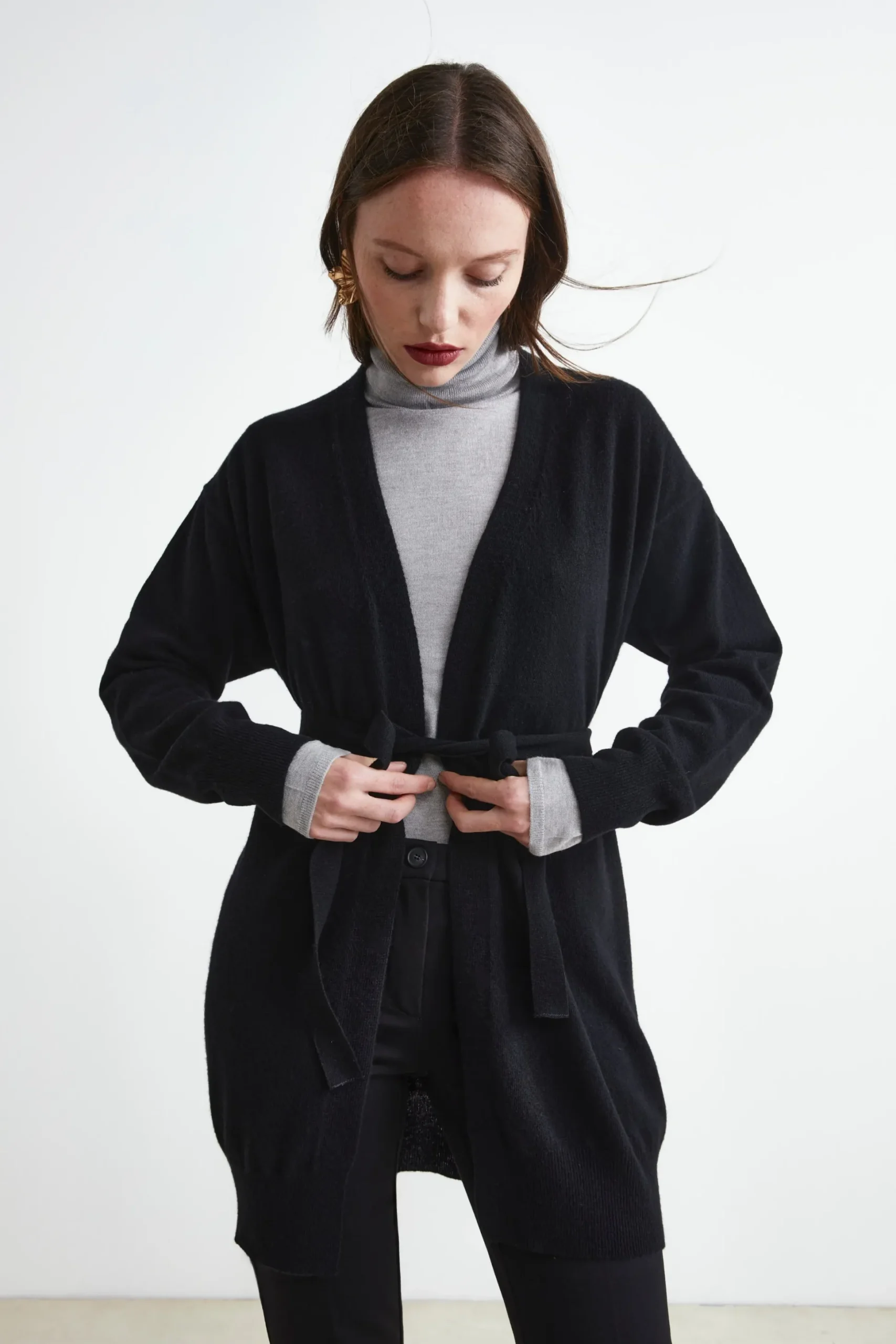Cardigan con Cintura in Lana e Cashmere - NERO