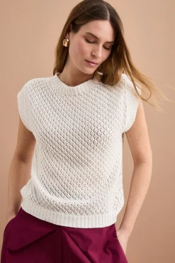 Gilet Over Traforato con Scollo Barchetta - BIANCO
