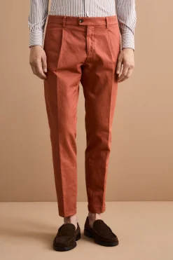 Pantalone Carrot in Misto Lino con Pinces e Risvolto - BRUCIATO