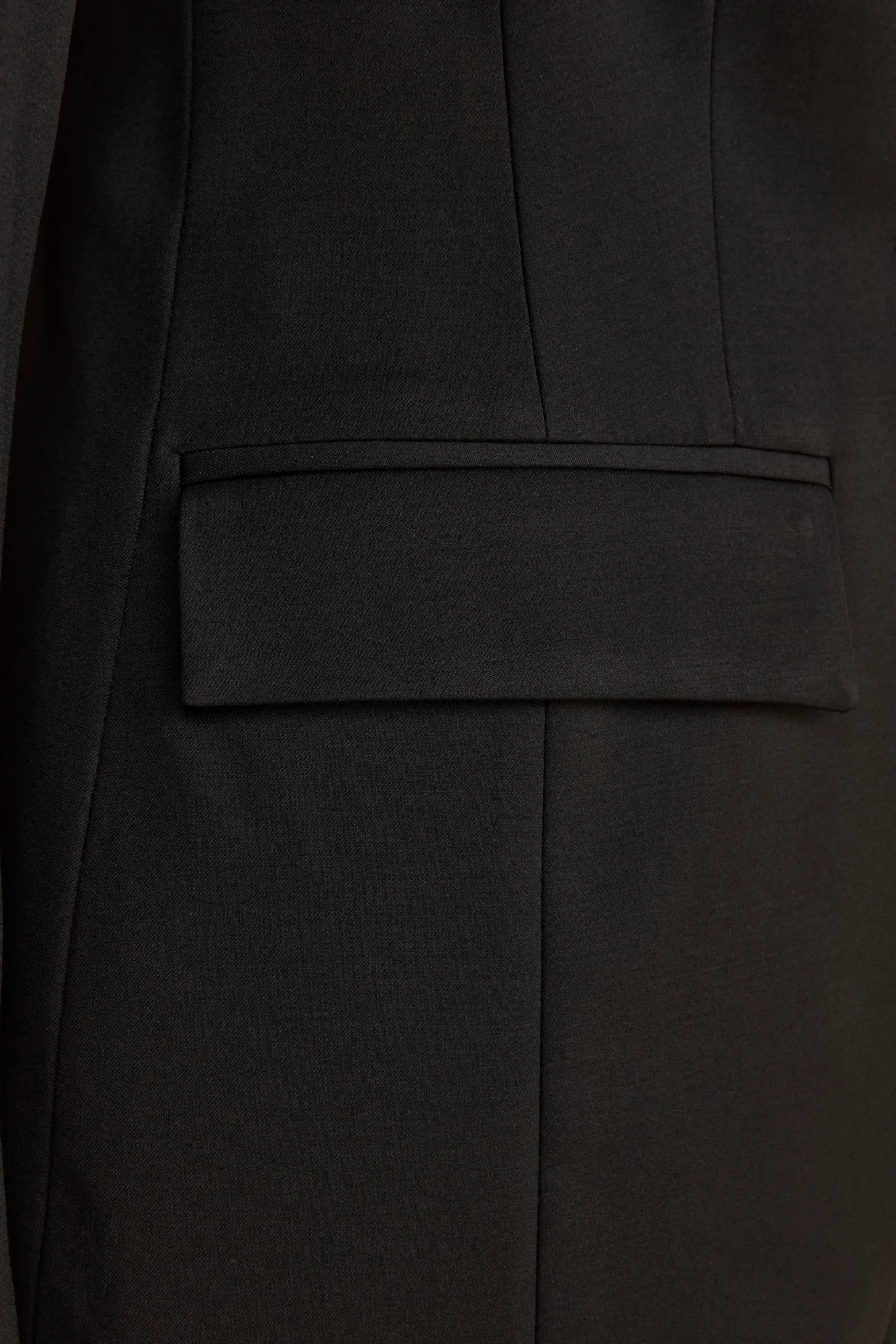 Tailleur Monopetto con Revers Classico in Lana Vergine - NERO